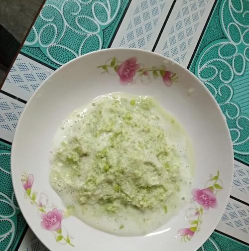 豆浆水有哪些用处？（探究豆浆水作为肥料的功效与使用方法）
