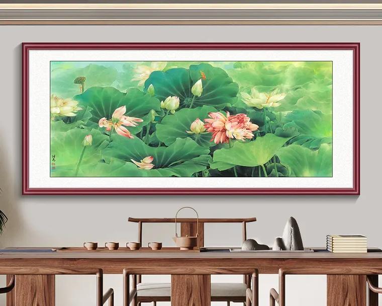 荷花是办公室的好搭档（打造清新办公环境，享受美好心情）